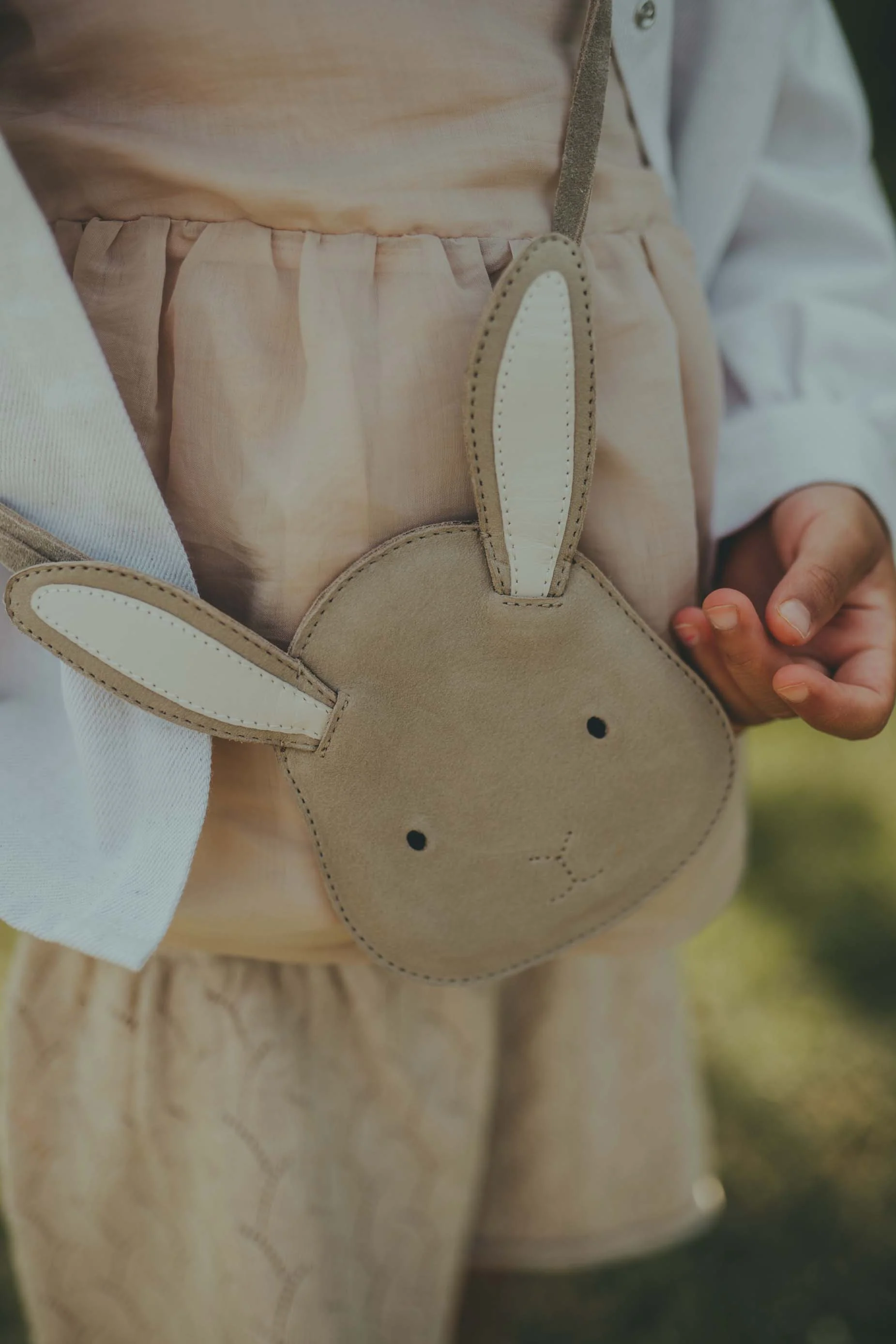 Donsje Umhängetasche "Britta" | Bunny | Taupe Nubuck - Image 4