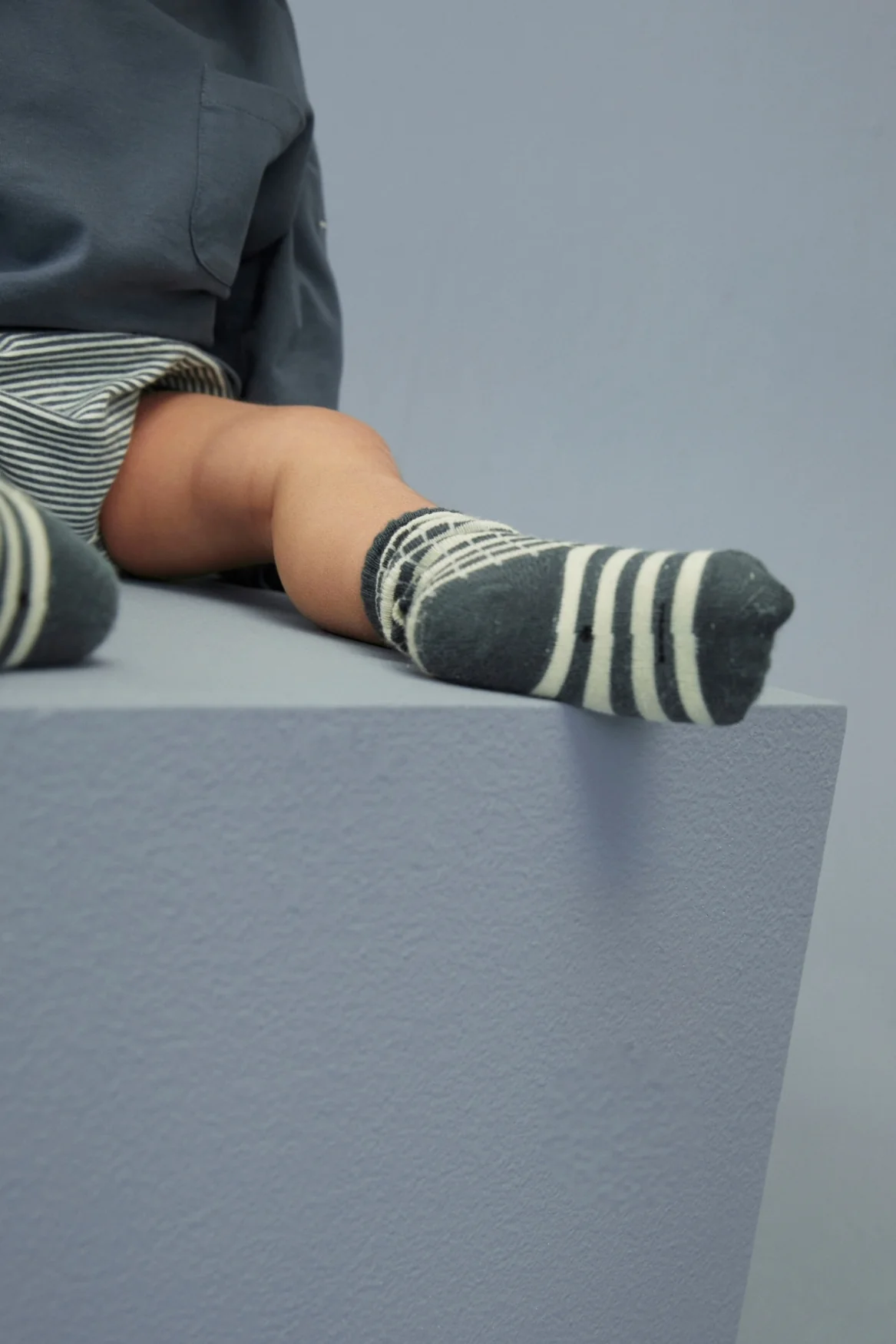 Gray Label Ribbed Socken | Blue Grey - Cream - Image 2
