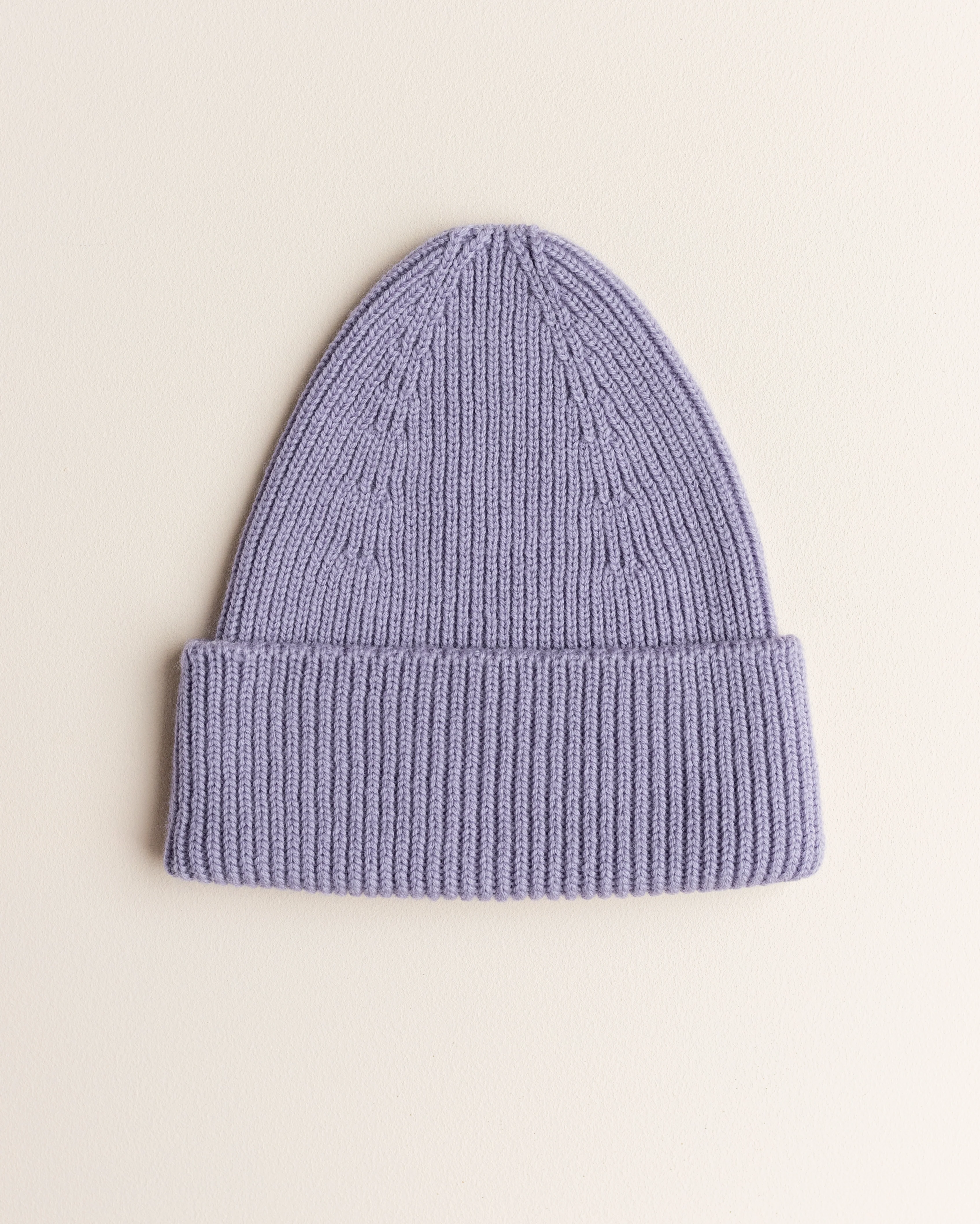 Hvid Adult Beanie "Fonzie" Lilac