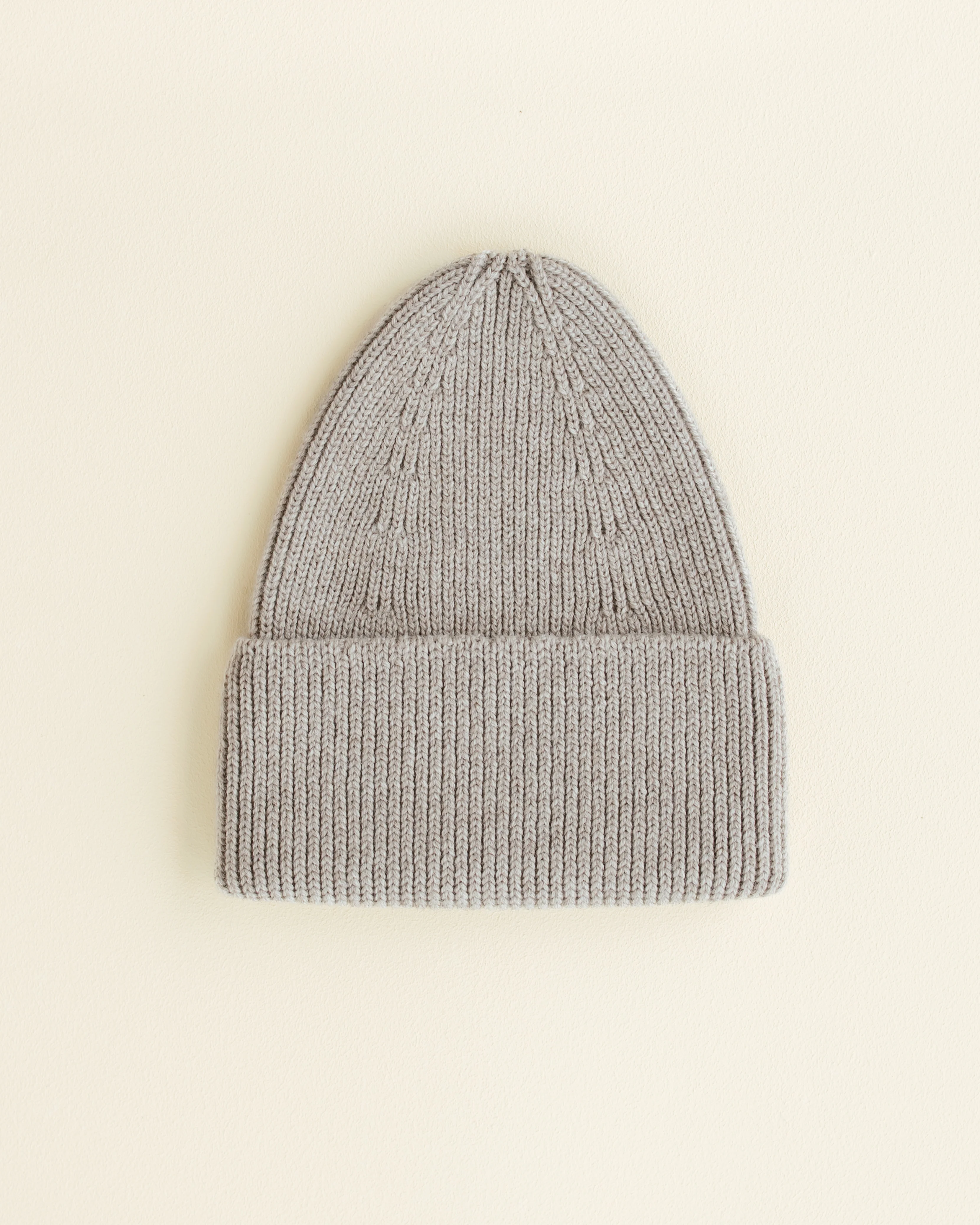 Hvid Adult Beanie "Fonzie" Pebble