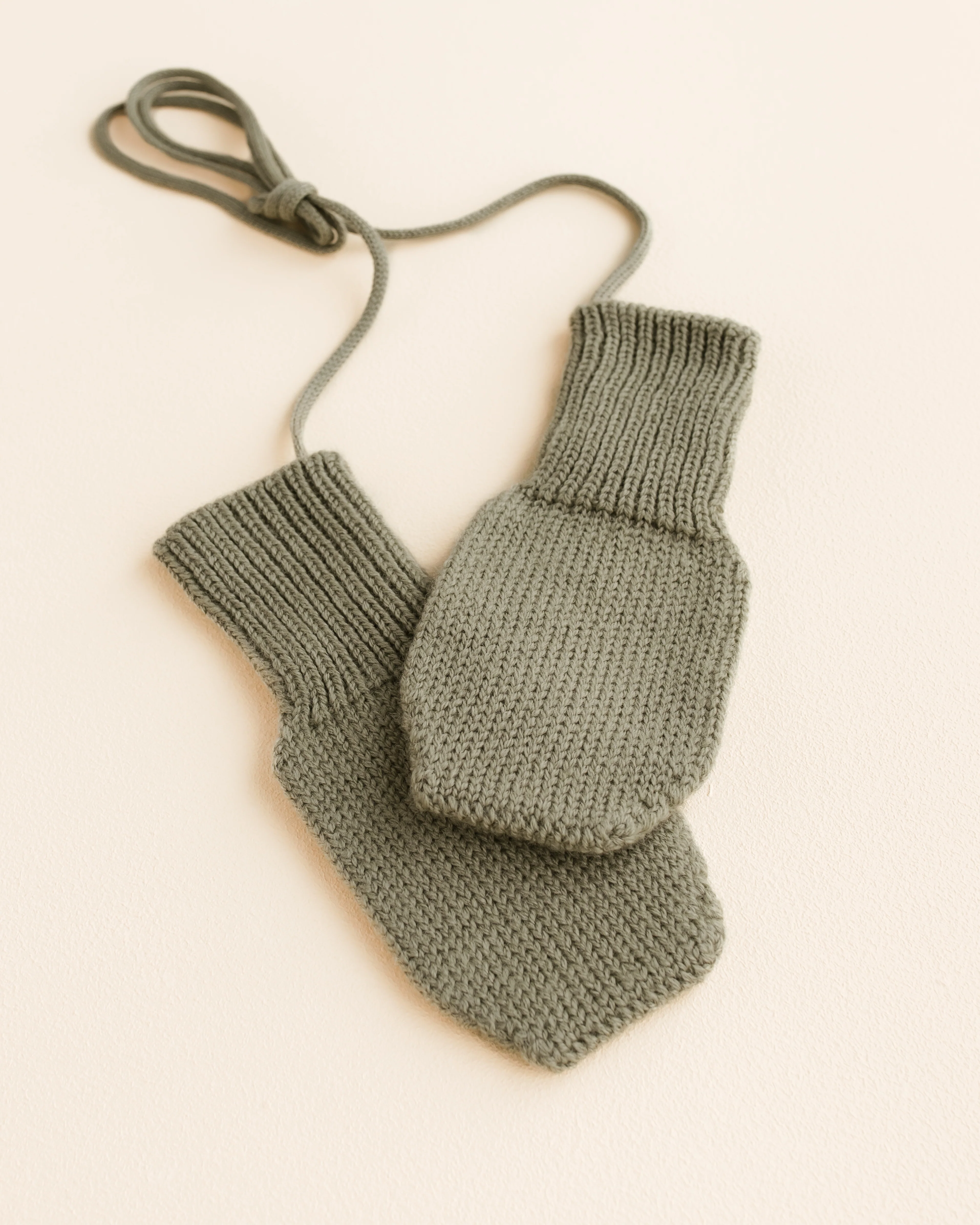Hvid Baby Handschuhe "Fiza" Artichoke