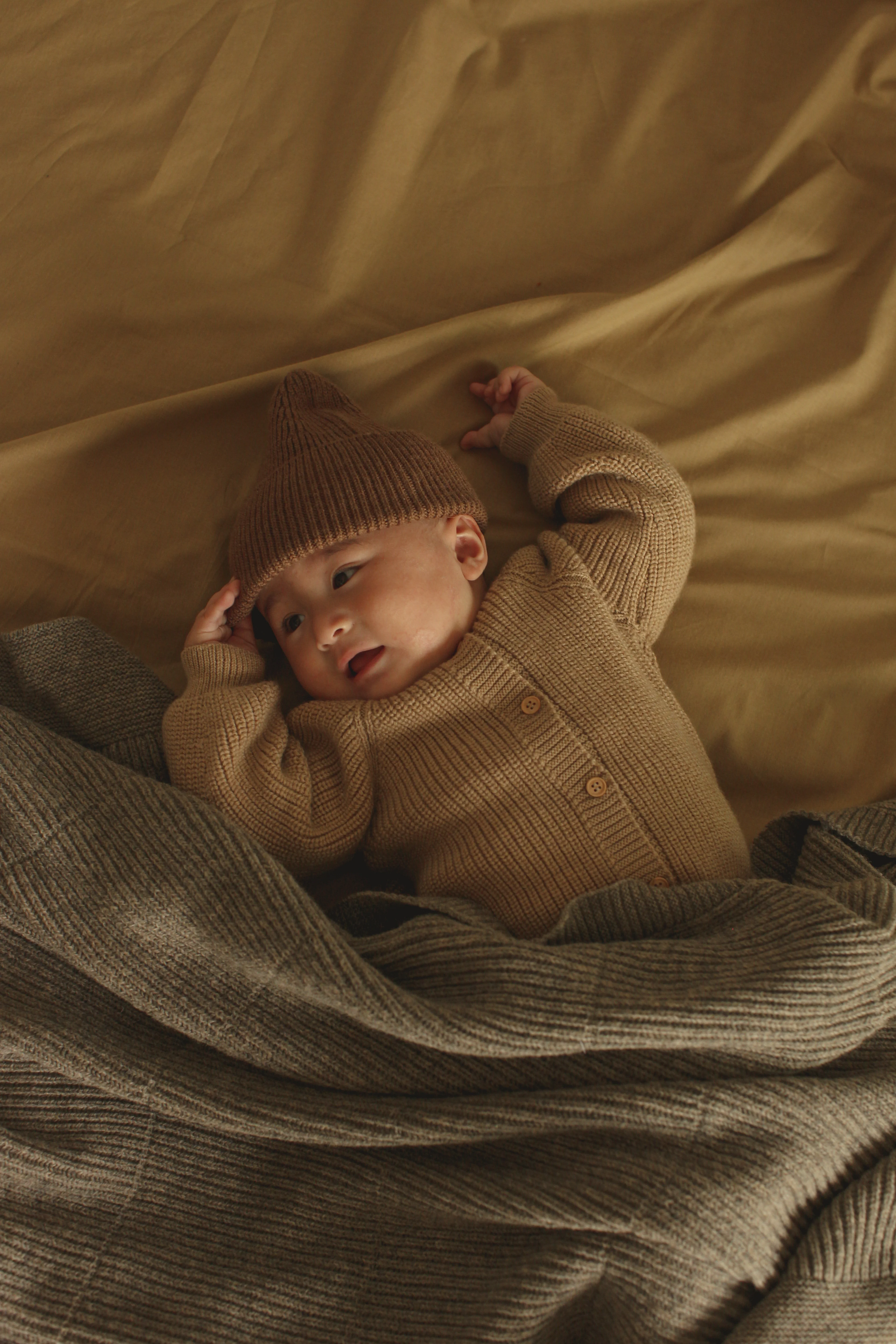 Hvid Cardigan Merinowolle „Inga“ Sand - Image 5