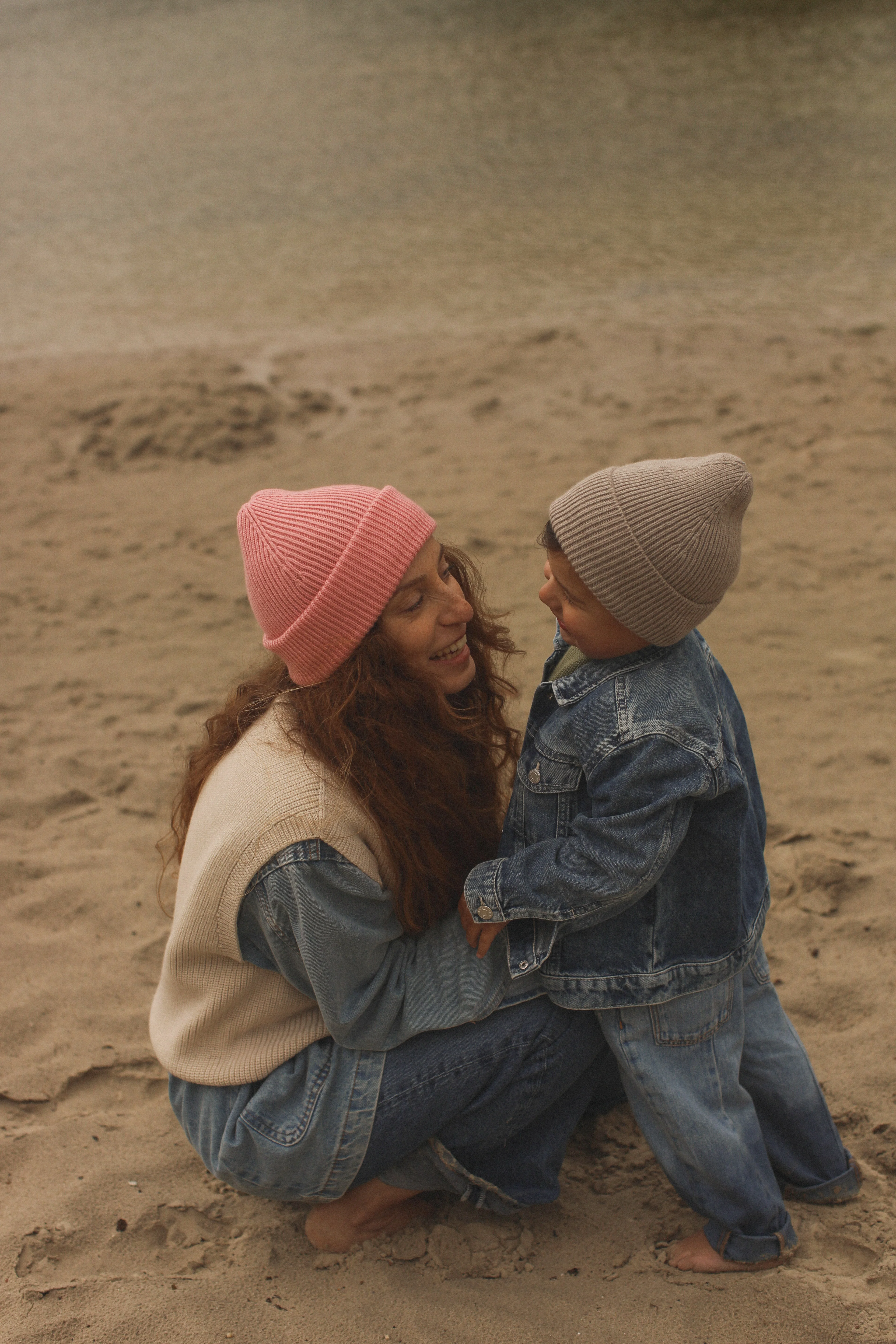 Hvid Kids Beanie "Fonzie" Pebble - Image 4