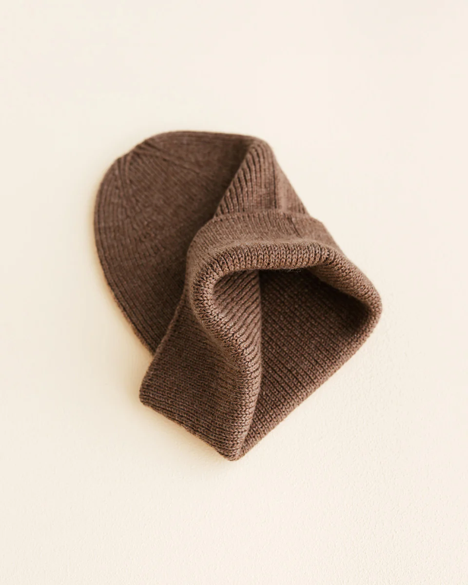 Hvid Newborn Beanie "Fonzie" Mocha - Image 2