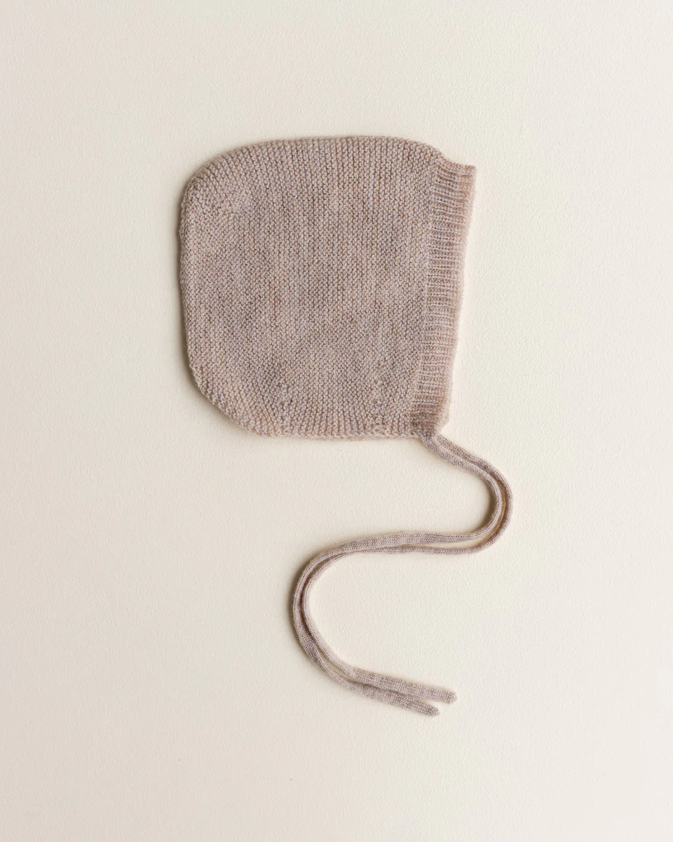 Hvid Newborn Strickmütze Sand