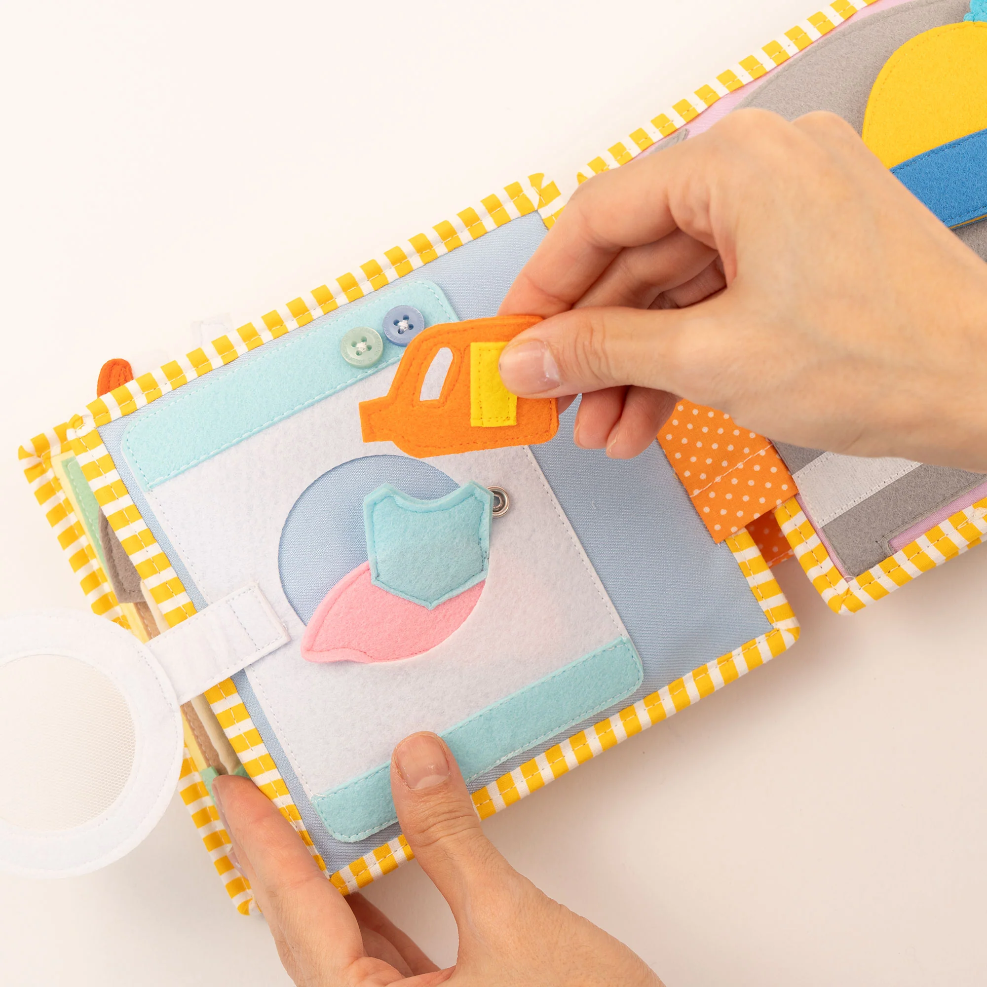 Jolly Designs Montessori Mini Quietbook | Home Sweet Home - Image 12
