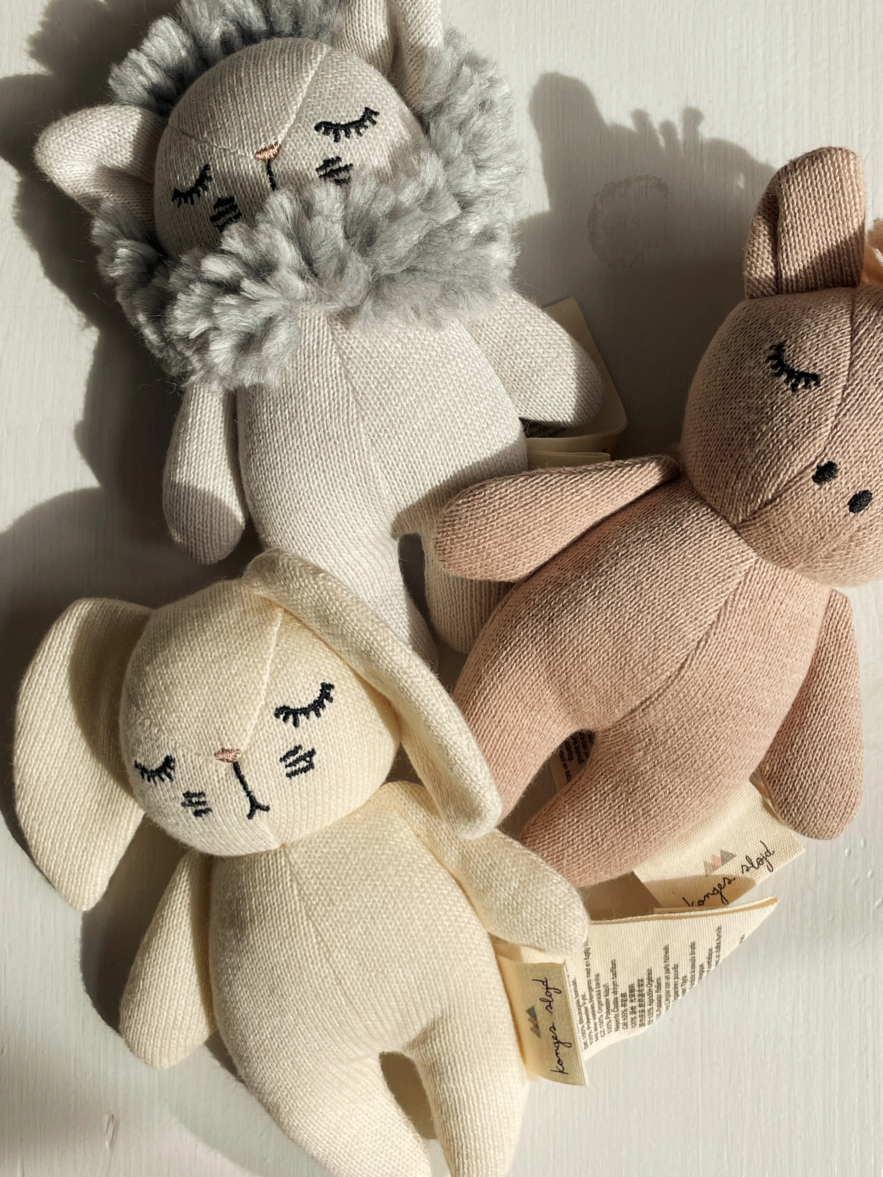 Konges Sløjd Babyrassel Mini Unicorn | Rose Fawn - Image 3