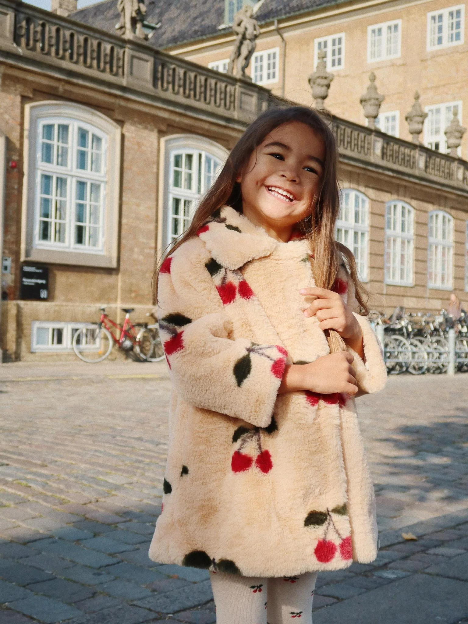 Konges Sløjd Fleece Mantel "Fuzzie" Ma Grande Cerise - Image 2