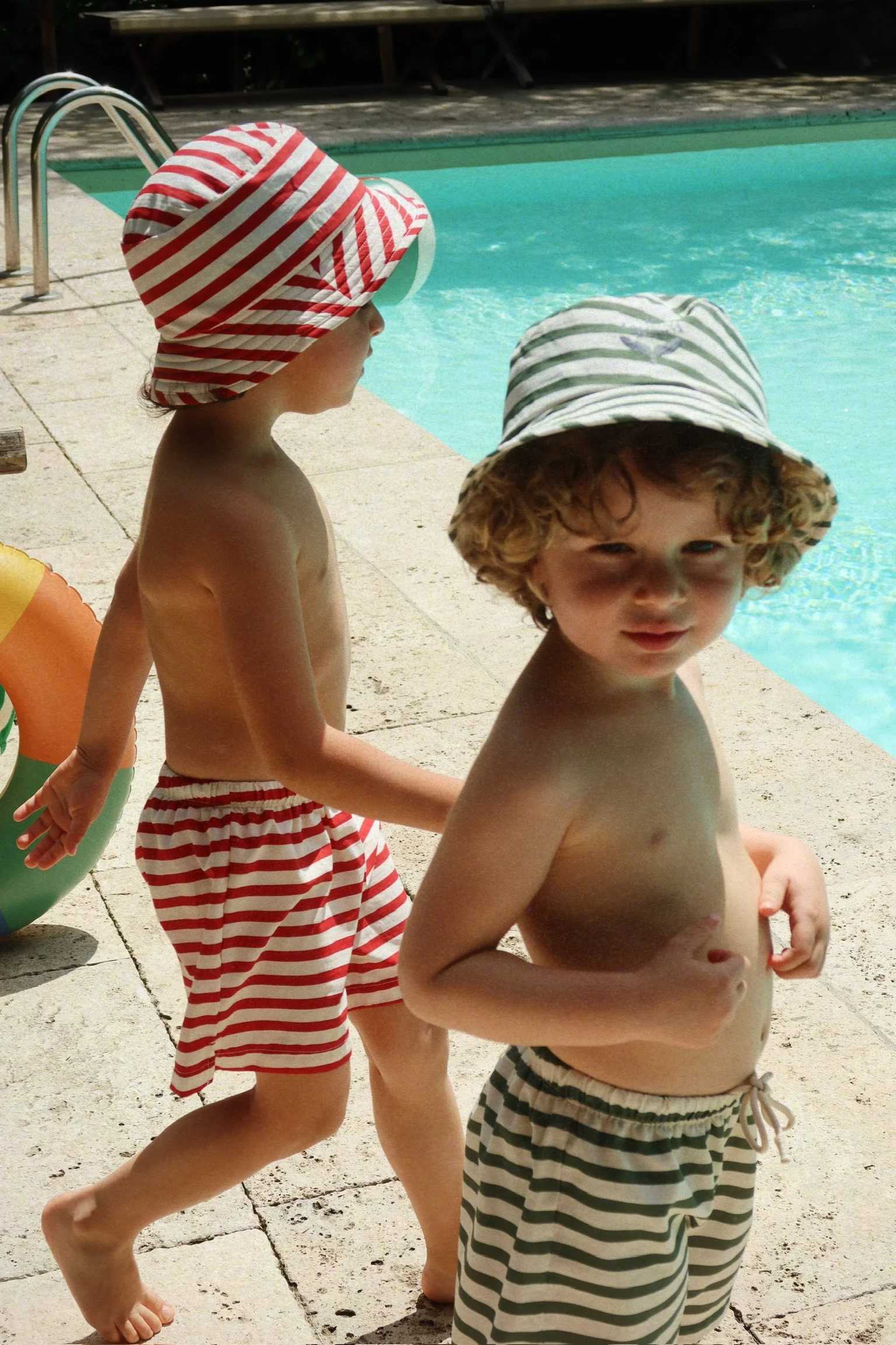 Konges Sløjd Bucket Hat "Asnou" | Stripe Verti - Image 3