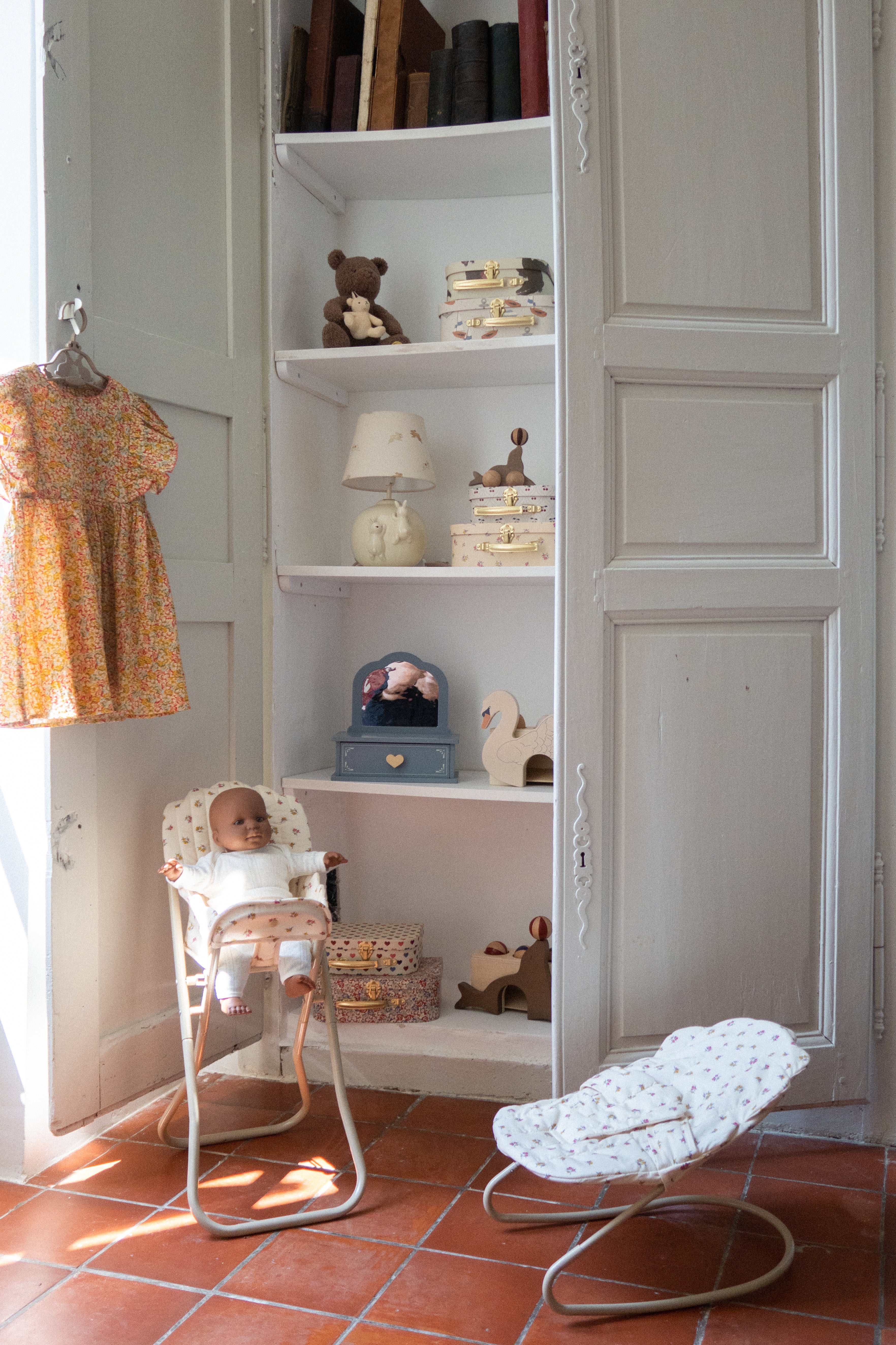 Konges Sløjd Puppen-Babywippe "Peonia" - Image 3