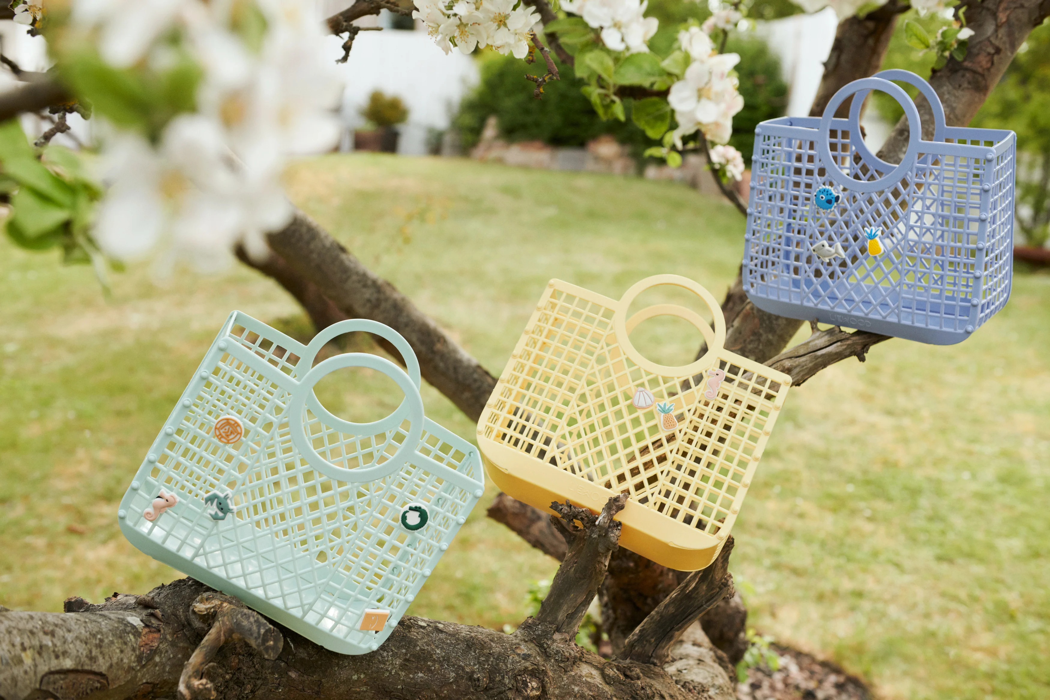 Liewood Korbtasche "Samantha Basket With Charms" | Light Peppermint - Image 2
