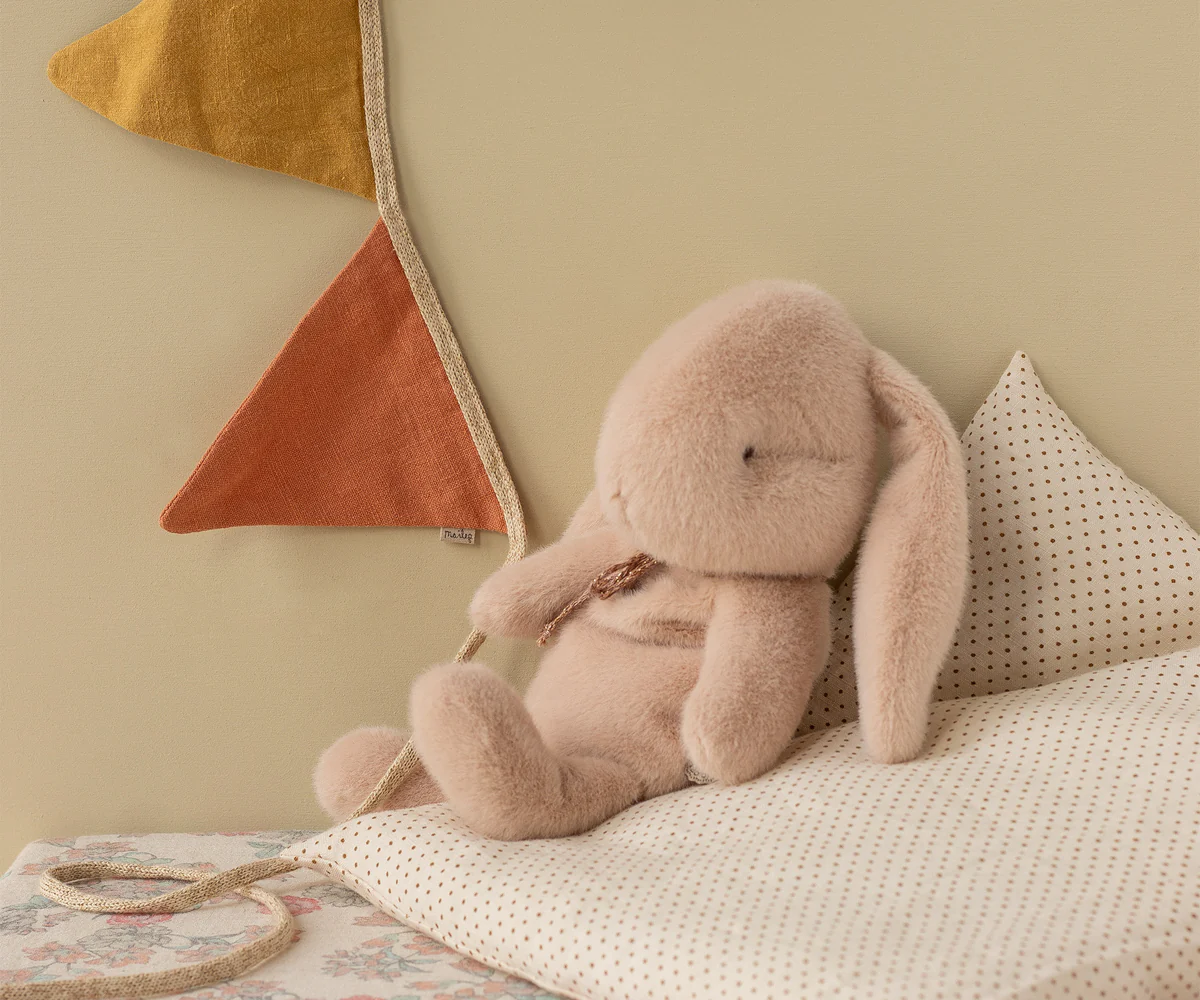 Maileg Plüschtier Hase Medium | Cream Peach - Image 4