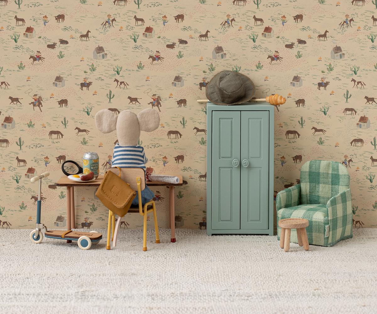 Maileg Kickboard Maus | Mint - Image 3