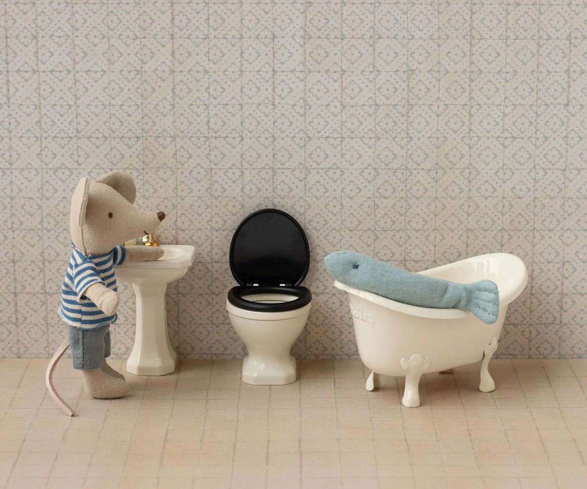 Maileg WC Maus | Off White - Image 2