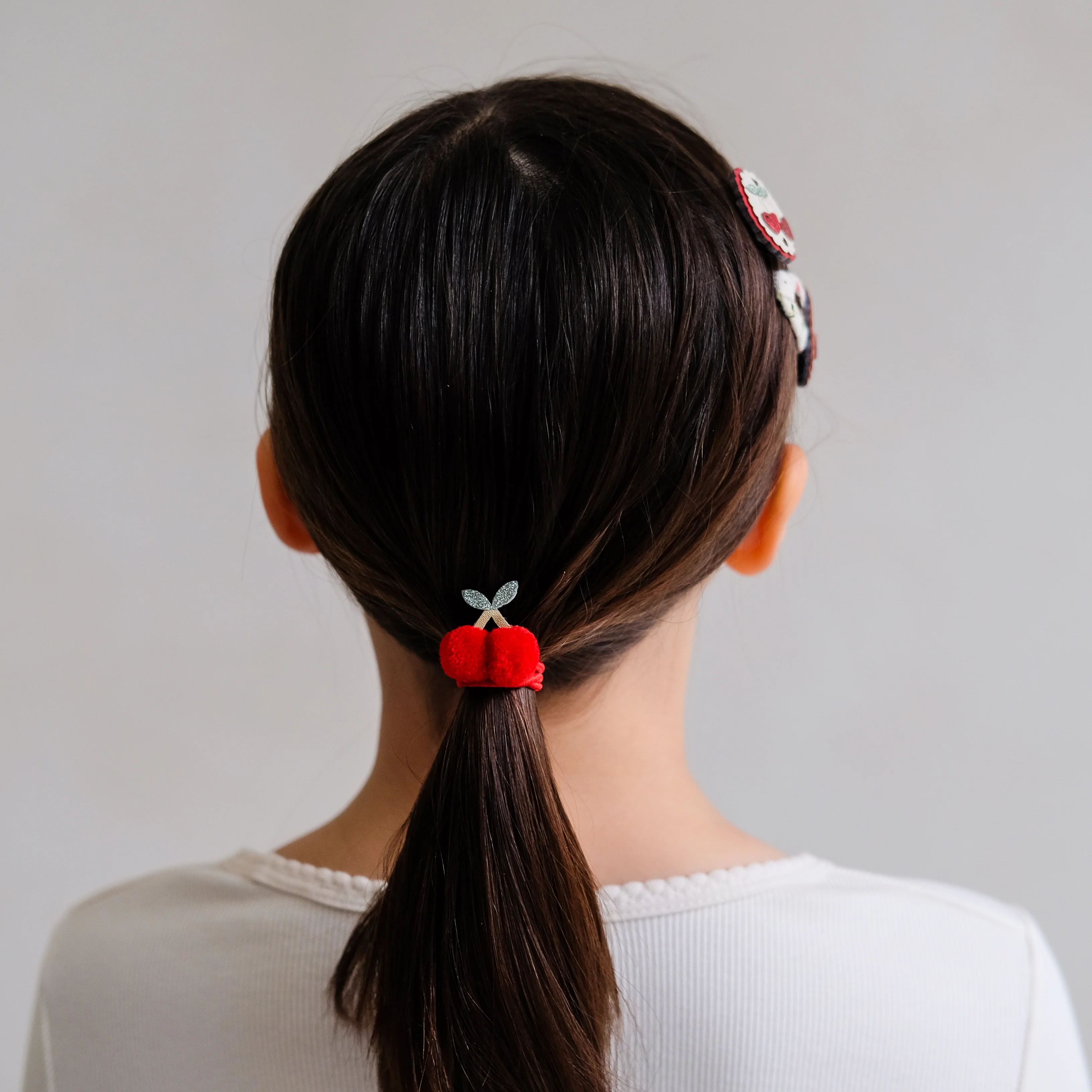 Mimi & Lula Mini Haar-Gummi "Pompom Cherries" - Image 3