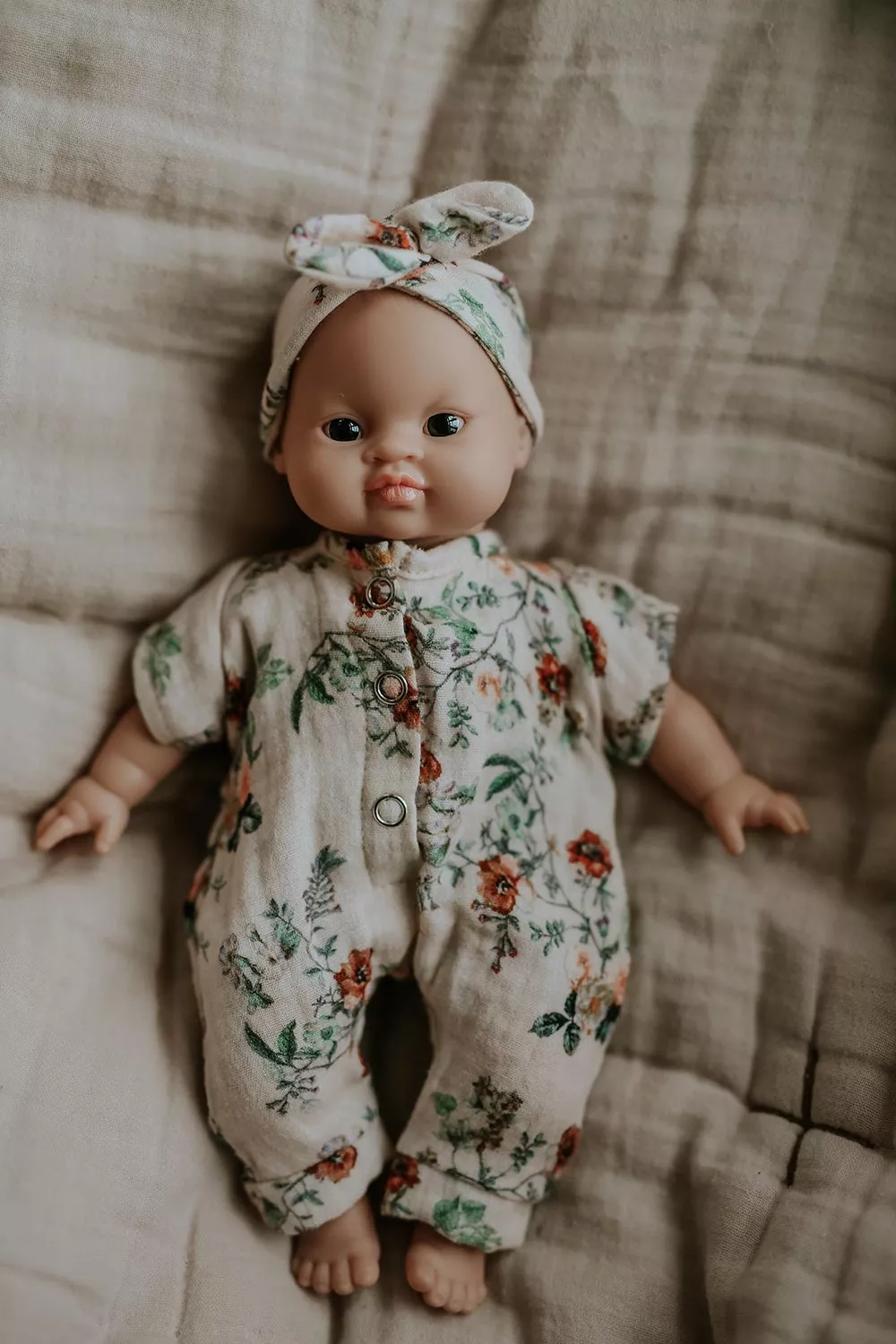 Minikane Baby-Puppe "Clarisse" mit Stoffkörper 28cm - Image 4