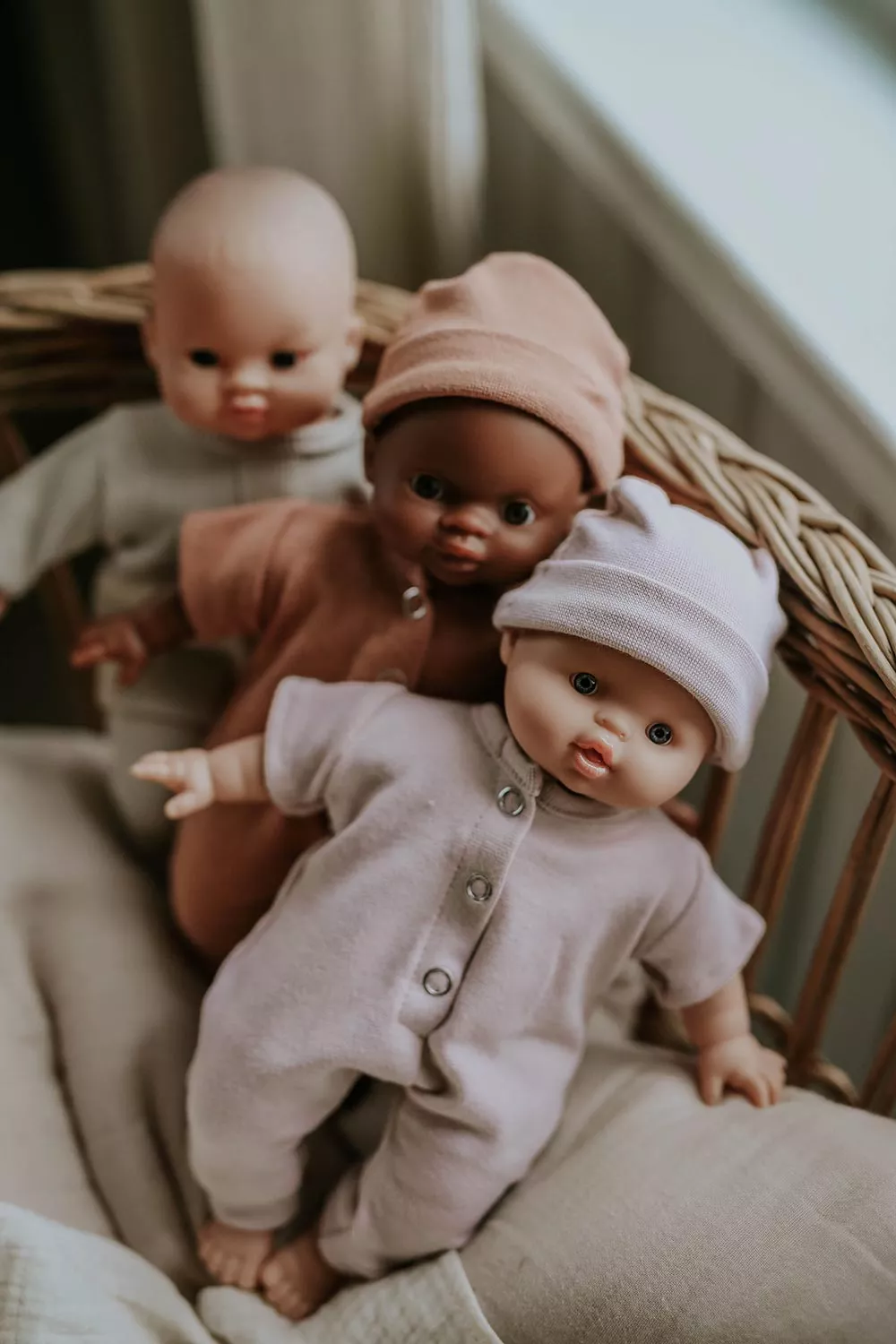 Minikane Baby-Puppe "Mae" mit Stoffkörper 28cm - Image 3