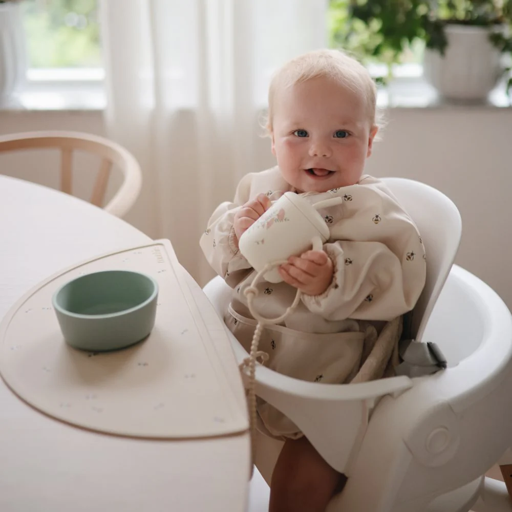 Mushie Ärmel-Lätzchen “Long Sleeve Bib“ | Bees - Image 4