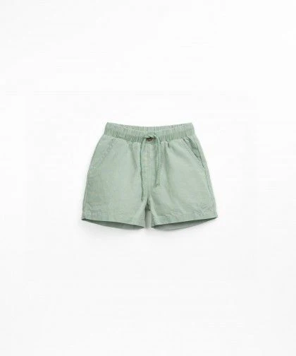 Play Up Woven Shorts Madalena