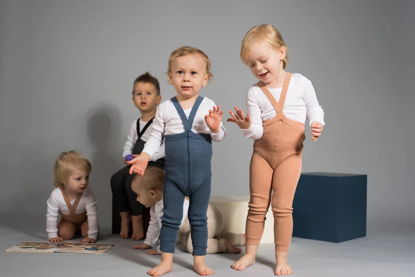 Silly Silas Fusslose Strumpfhose mit Träger | Steel Blue Blend - Image 2