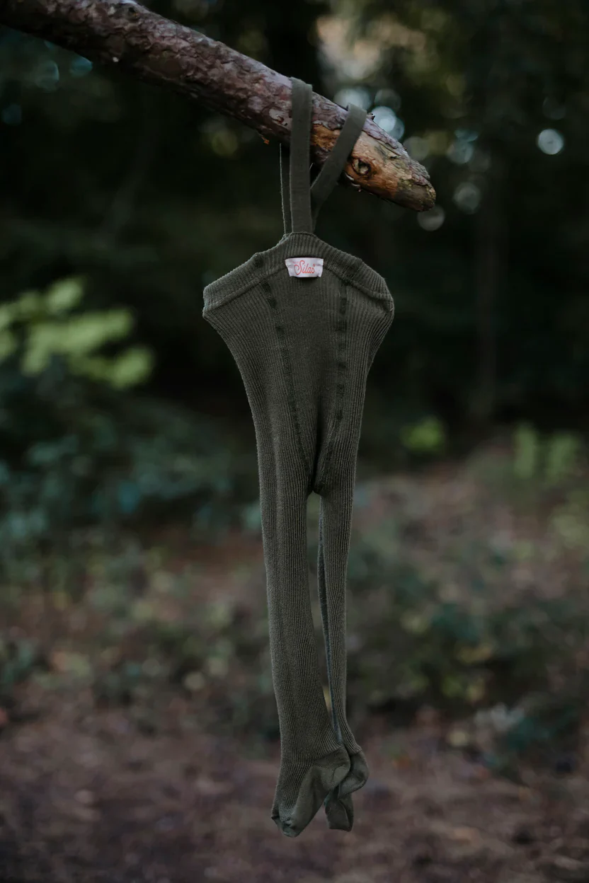 Silly Silas Strumpfhose mit Träger | Olive - Image 5