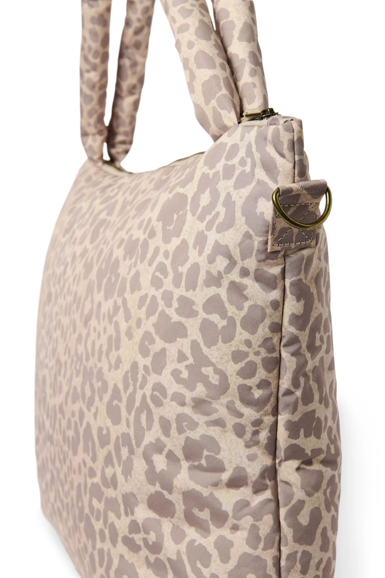 Studio Noos Puffy Wickeltasche | Beige Leopard - Image 4